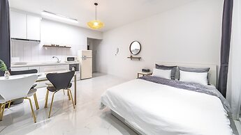 Yeosu Hemiswi SPA Pension