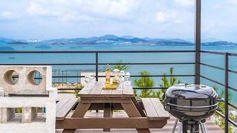 Yeosu Hemiswi SPA Pension