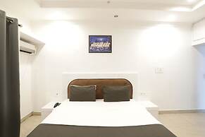 Goroomgo Hotel Hi5 Stay Bhubaneswar