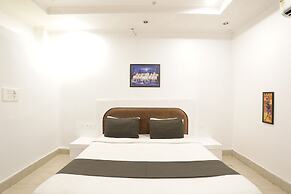 Goroomgo Hotel Hi5 Stay Bhubaneswar