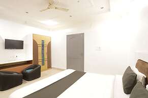 Goroomgo Hotel Hi5 Stay Bhubaneswar