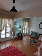 Retro Stay Athens