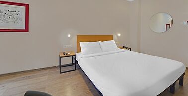 Townhouse OMR