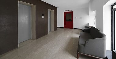 Townhouse OMR
