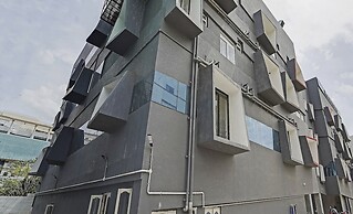 Townhouse OMR