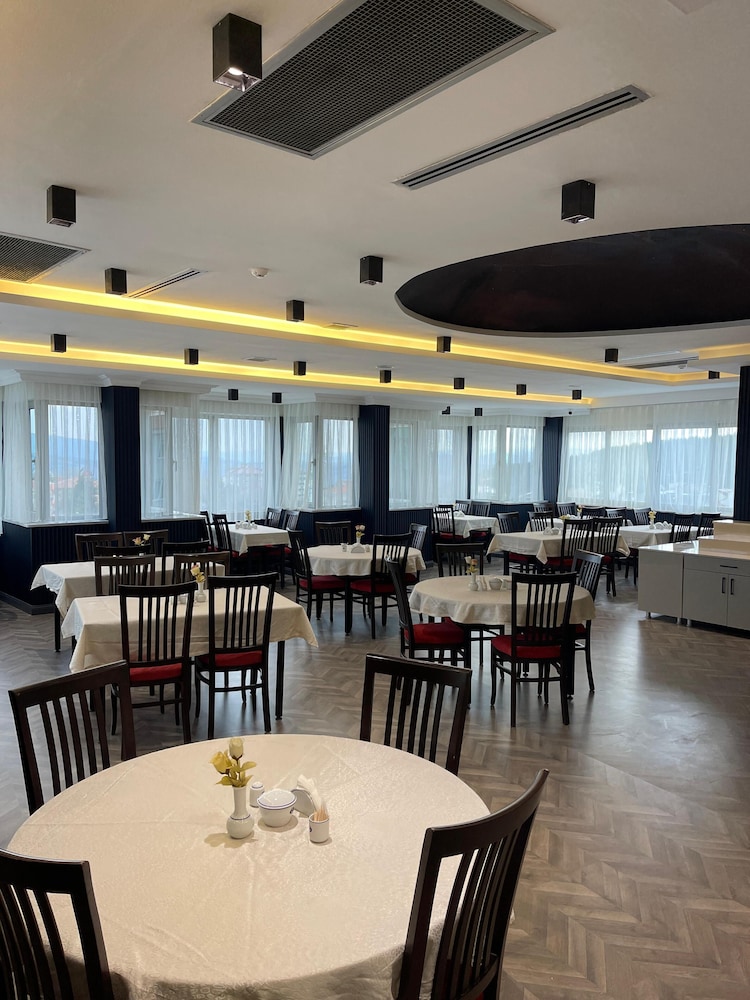 Hotel Eronur