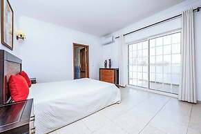 Villa Cordyline