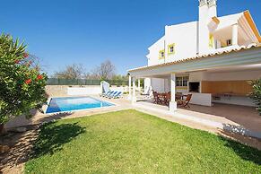 Villa Cordyline