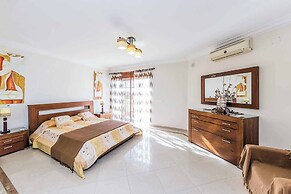 Villa Encosta do Sol