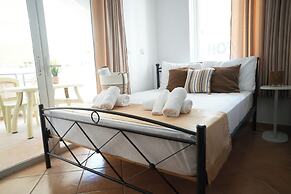 Saranda Waterside Apartments
