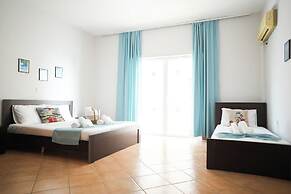 Saranda Waterside Apartments