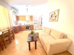 Saranda Waterside Apartments