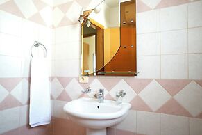 Saranda Waterside Apartments