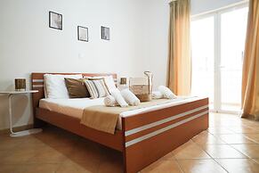 Saranda Waterside Apartments