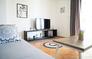 Saranda Waterside Apartments