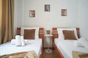 Saranda Waterside Apartments