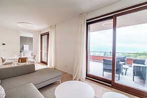 Menaggio Suites