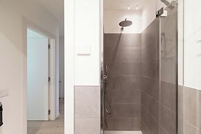 Menaggio Suites