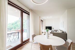 Menaggio Suites