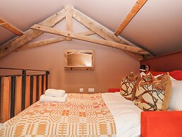 3 Caddaford Barns