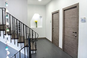 Molucano Themed Rooms