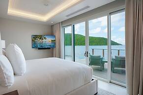 Oil Nut Bay