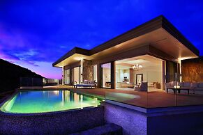 Oil Nut Bay