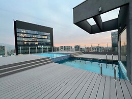 Oceana Suites Capital