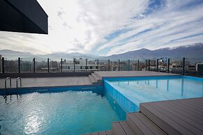 Oceana Suites Capital