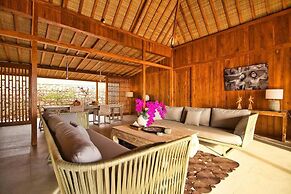 Lobster Bay Resort