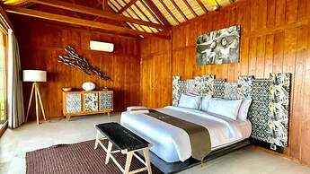 Lobster Bay Resort