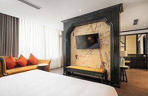 Luxe Paradise Premium Hotel