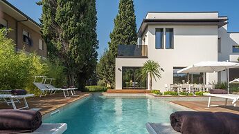 Marea 8 Emma Villas
