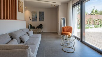 Marea 8 Emma Villas