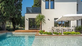 Marea 8 Emma Villas