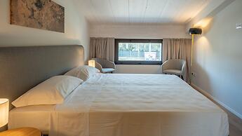 Marea 8 Emma Villas
