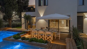 Marea 8 Emma Villas