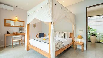 Villa Nikaia by Villa Finder