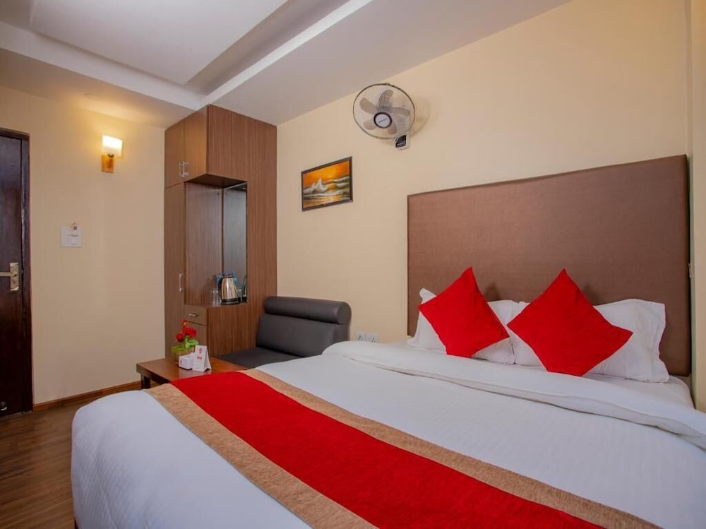Hotel Deepshree