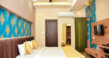 Hotel Olive Crown