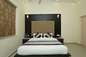 New Royal Inn Hotel