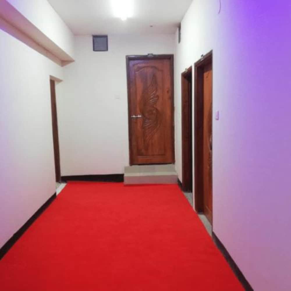 New Royal Inn Hotel