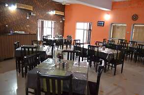 Hotel Alaknanda