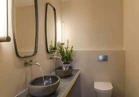 Elesia Boutique Hotel
