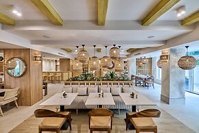 Serenity Hotel