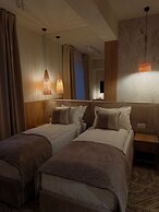 Serenity Hotel