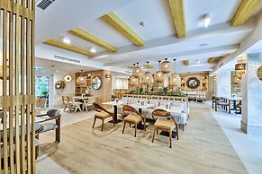 Serenity Hotel