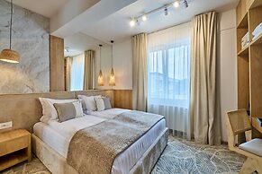 Serenity Hotel