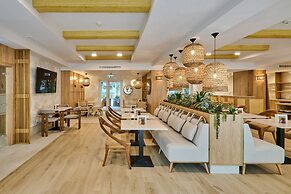 Serenity Hotel