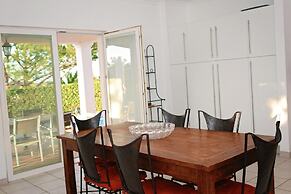 Beautiful 5 En-suite bed Villa With Private Pool